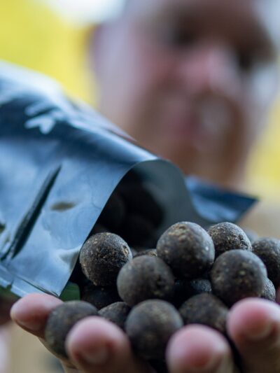 HNV boilies Halibrutál (Halibut + 3 rybie múčky)