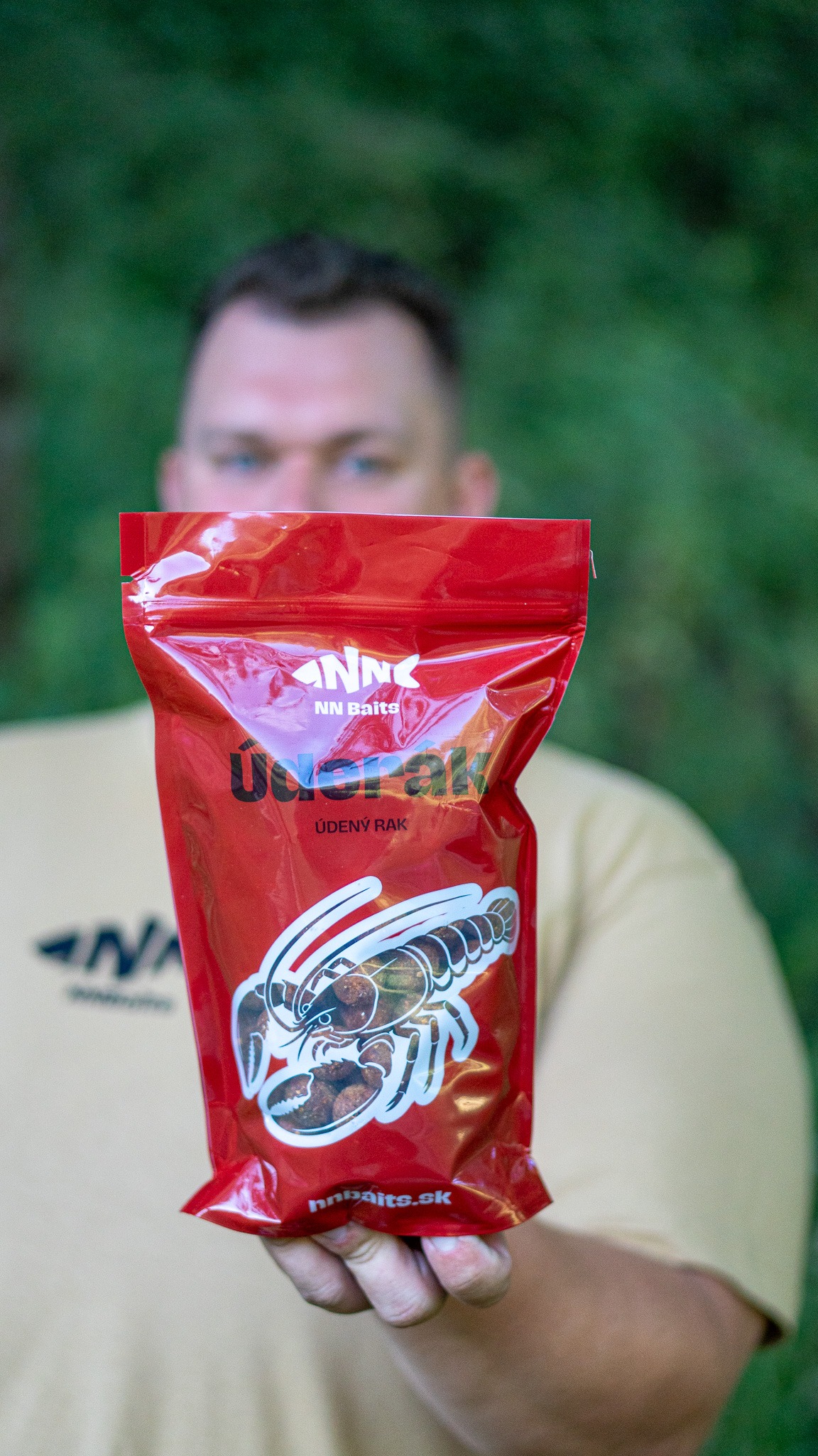 Activ Pulse boilies Úderák (Údený Rak) – Obrázok 3