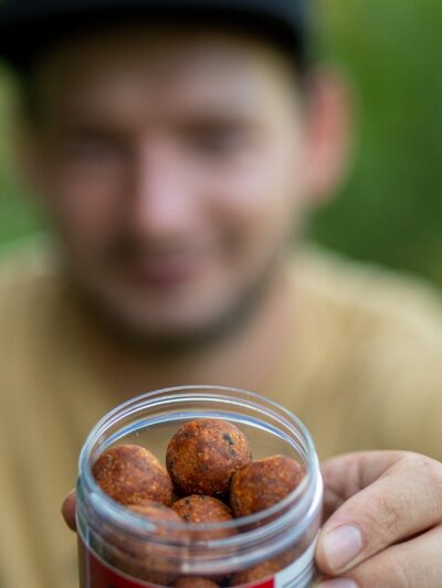 Rozpustné boilies Čillina HNV (Čilli / Krill / Robin red)